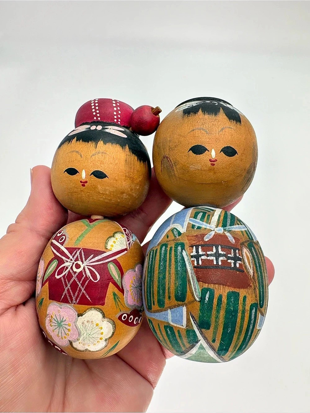 Vintage Japanese Kokeshi Dolls Pair - Mid Century Egg Shape Donko Folk Art Wood
